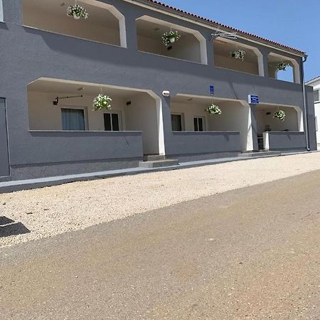 Apartmani Caganić Villa Bledi Vir Esterno foto