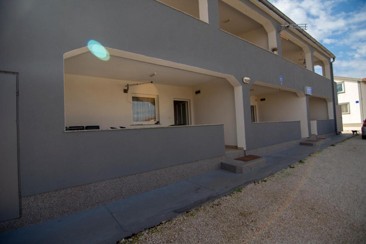 Apartmani Caganić Villa Bledi Vir Esterno foto