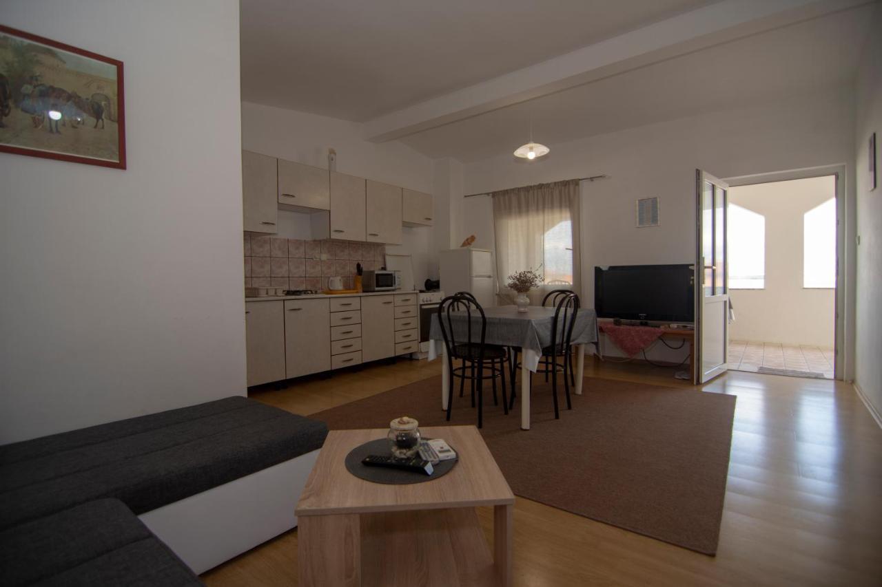 Apartmani Caganić Villa Bledi Vir Esterno foto