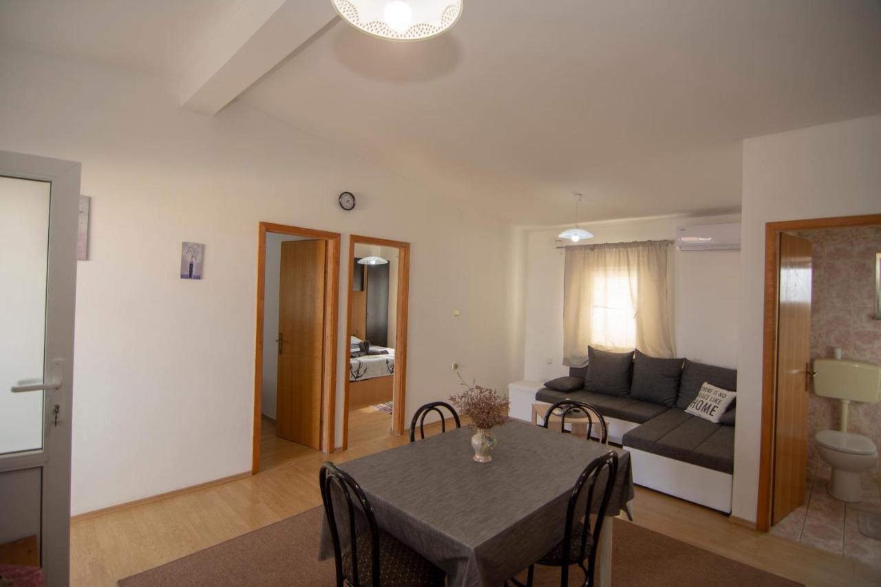 Apartmani Caganić Villa Bledi Vir Esterno foto