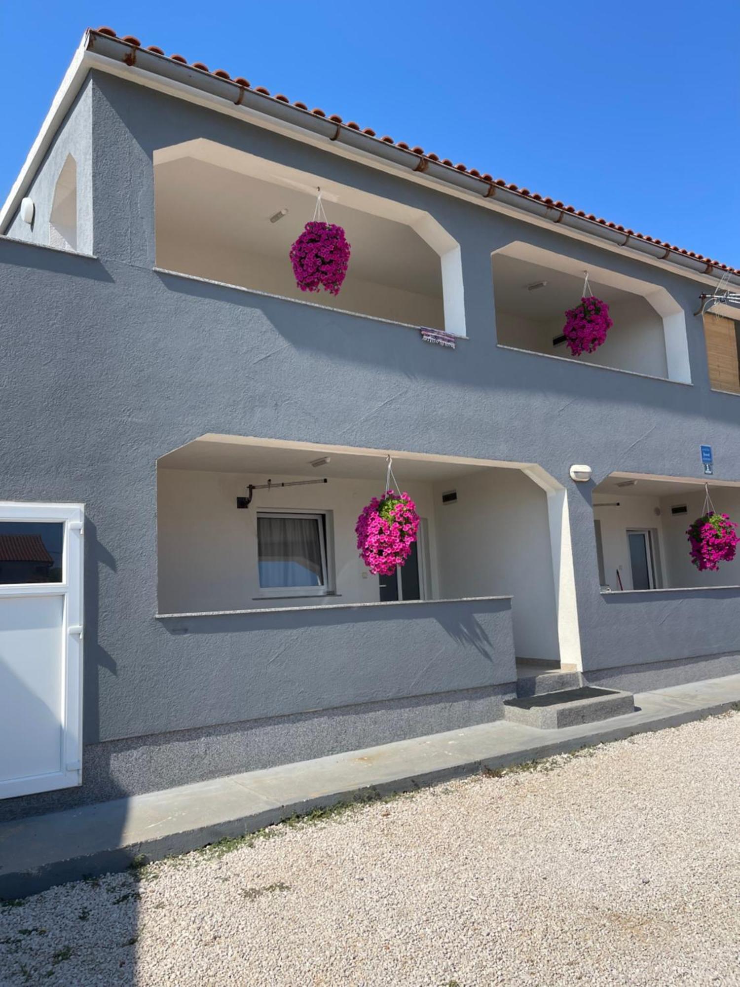 Apartmani Caganić Villa Bledi Vir Esterno foto